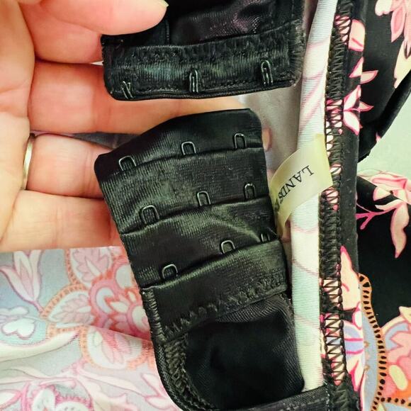 Lands End V-Neck Wrap Underwire Tankini Swimsuit Twilight Floral Size 32DD/34D - Picture 5 of 6